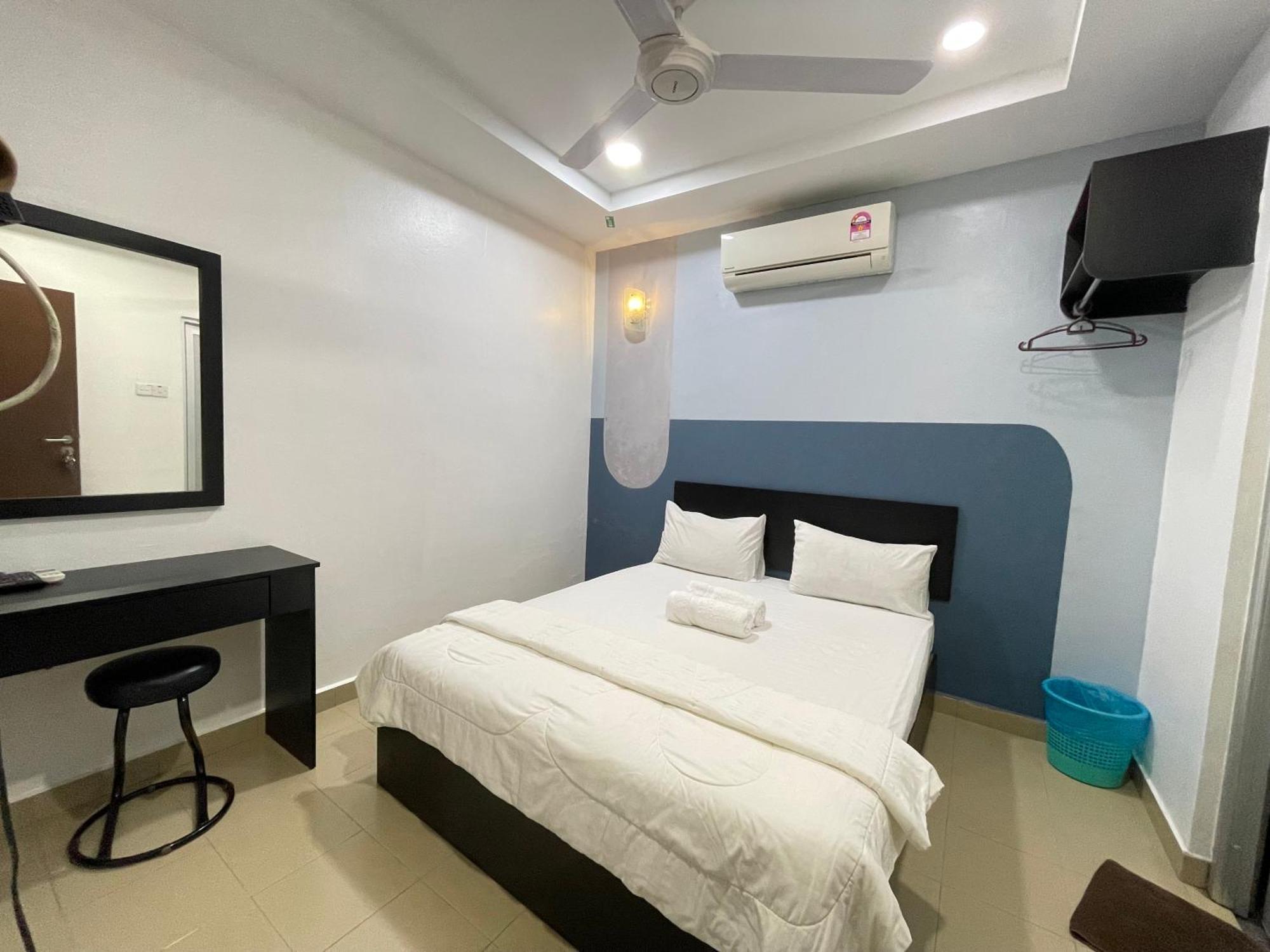 Mr Homestay Hotelstyle Room 틀룩인탄 외부 사진